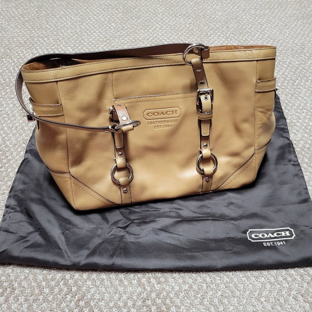 Coach handbag